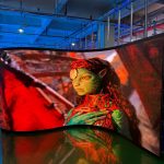 Pantalla_módulos_curvos_exterior_Led_