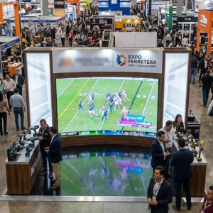 Pantalla_módulos_curvos_exterior_Led_